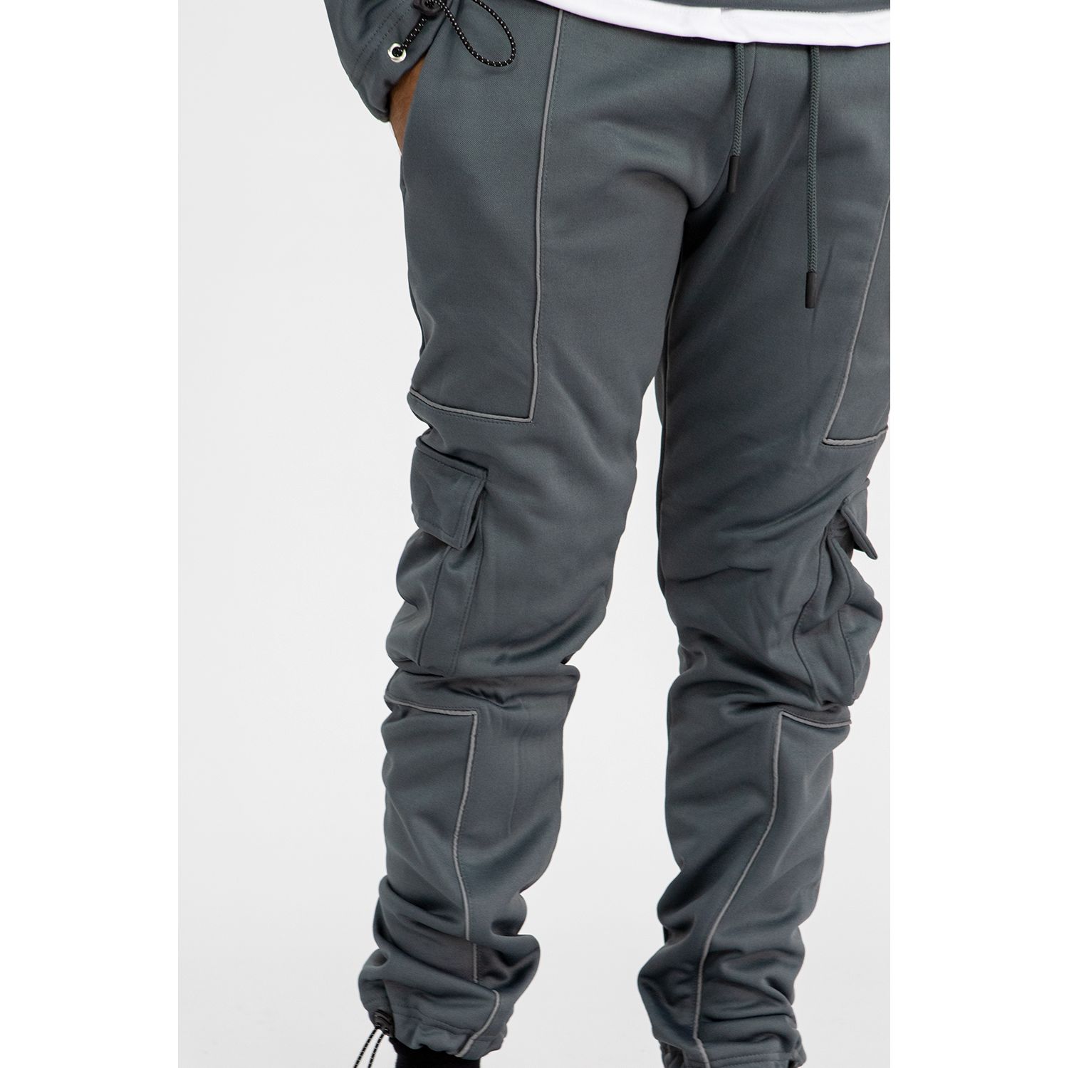 Wholesale Black Reflective Piped Cargo Pockets Tracksuit